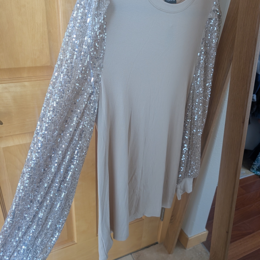 Torrid Cream Sequin Sleeve Blouse - Picture 7 of 11